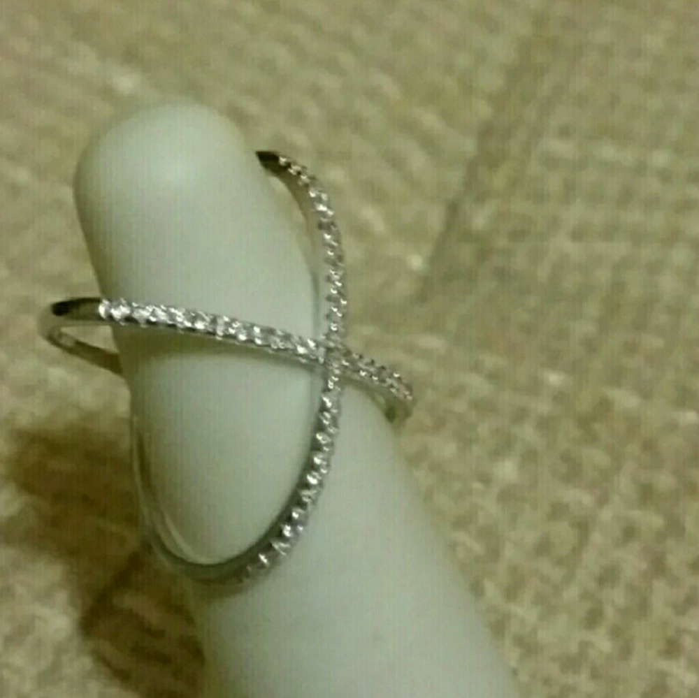 .925 Genuine White Topaz Bypass Ring - Picture 3 of 5